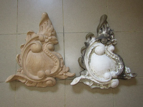 Reconstruction de la sculpture sur bois pour les fenêtres des maisons patriciennes et des villas.